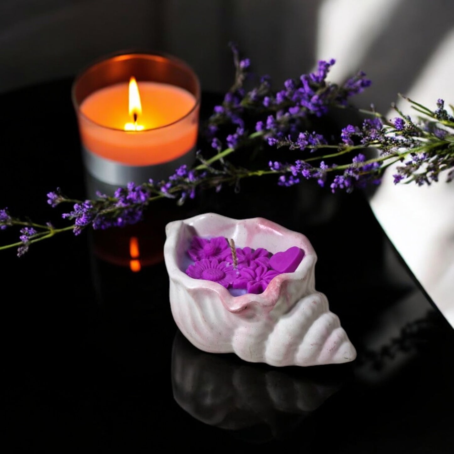 escar the shell fully-handmade natural soy wax candle with captivating scents