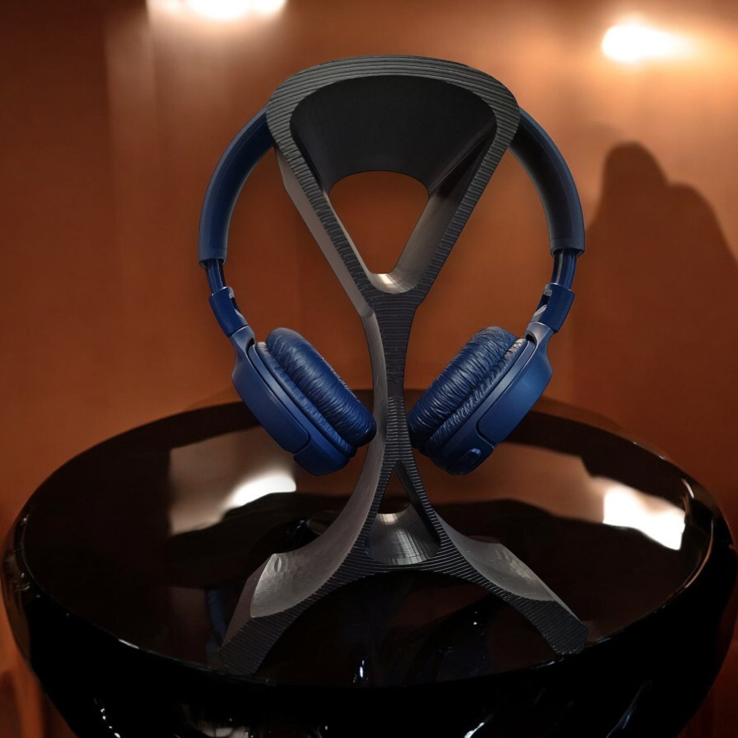 stylish 3d printed headphone stand  modern & durable headset holder