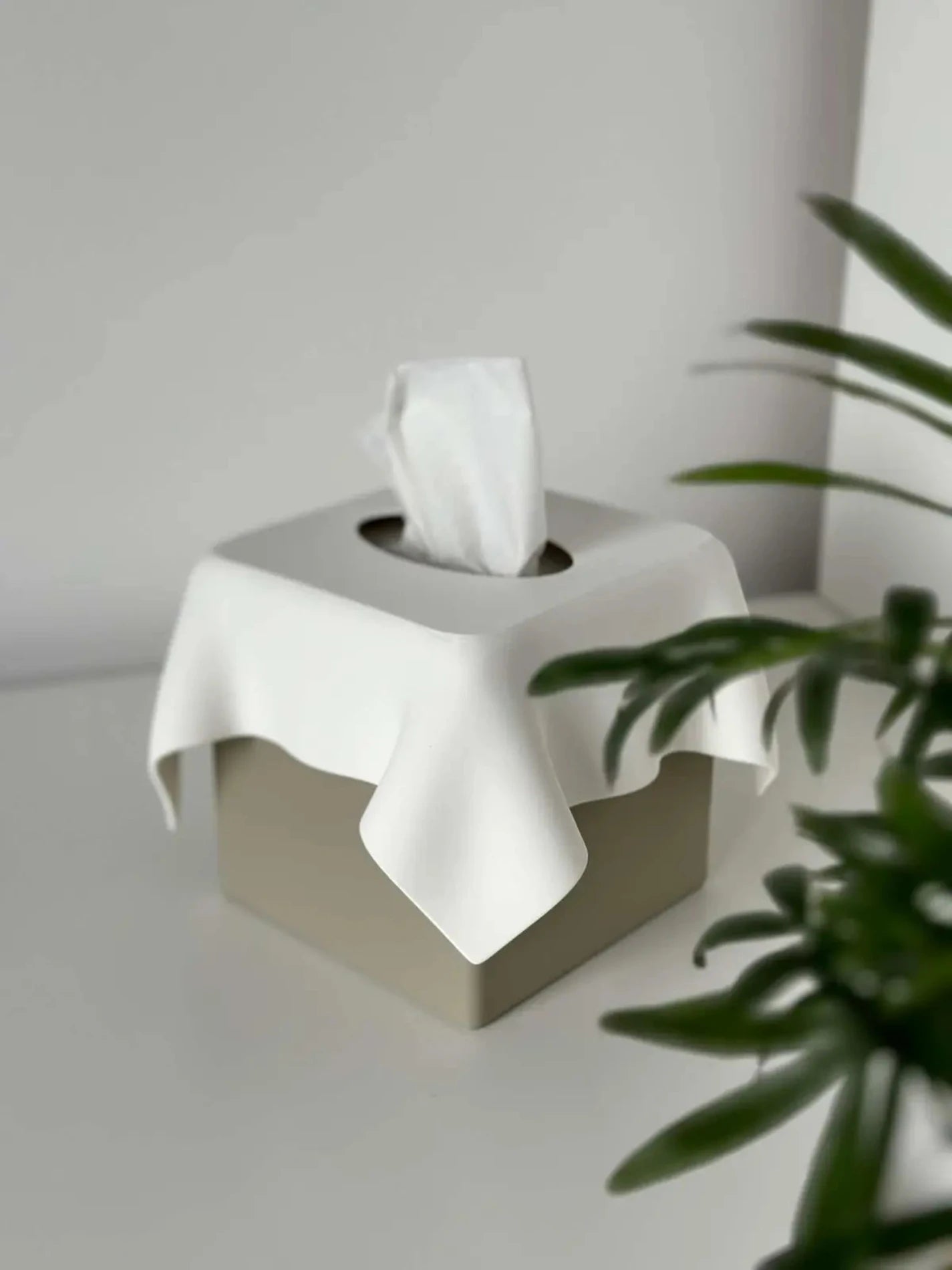 stylish tissue box cover designed for standard cubic tissue boxes, featuring a modern and sleek design, perfect for home or office use in living rooms, bathrooms, or bedrooms