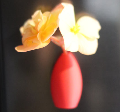 Set of 5 red and white magnetic mini Christmas vases displayed on a fridge – modern holiday home décor