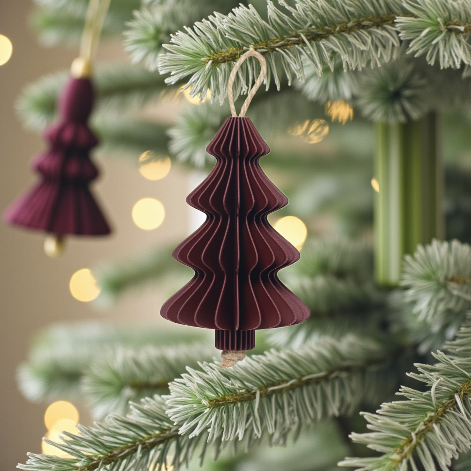Handmade 3D printed ellipse ornament in warm brown tone – minimalist style
