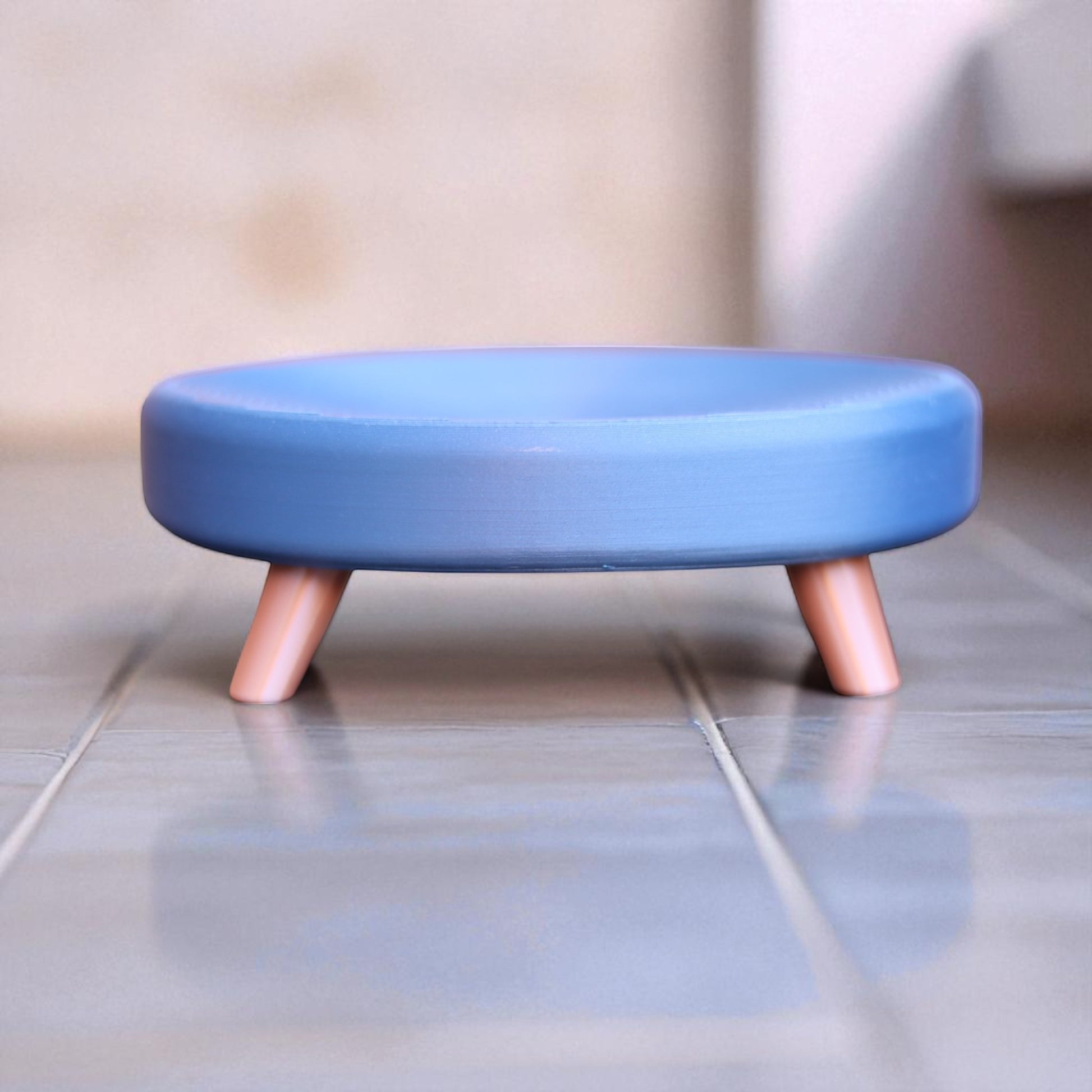 Soap holder with feet and drainage holes, made from durable eco-friendly material, featuring an elevated design to keep soap dry and fresh, perfect for bathrooms, kitchens, or laundry rooms.
