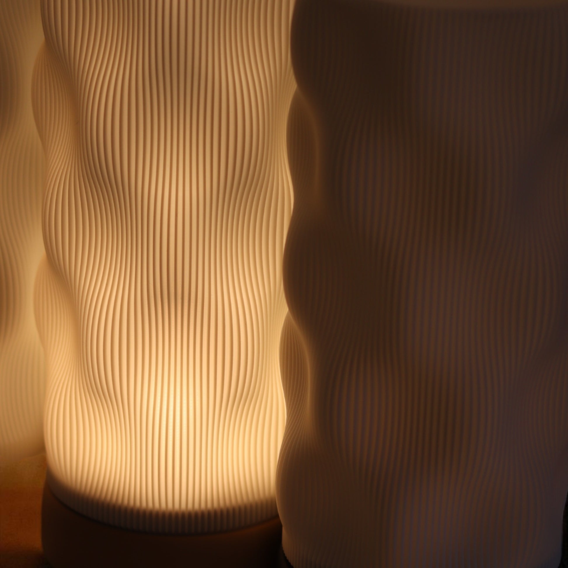 Bedside lamp with USB cable, white shade and coloured base, perfect for living room, bedroom, or nursery.