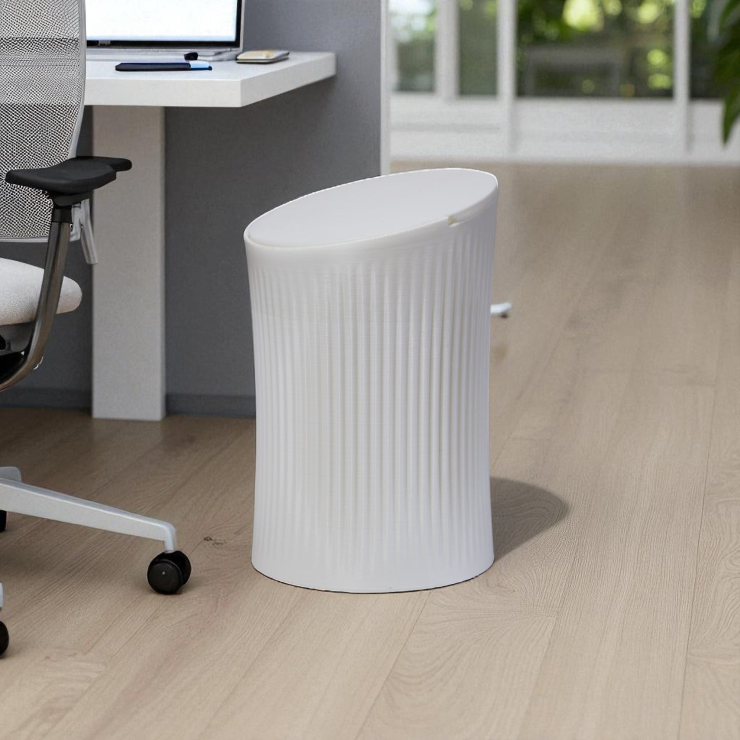small trash can for cotton pads, tissues, and desk clutter, minimalist design