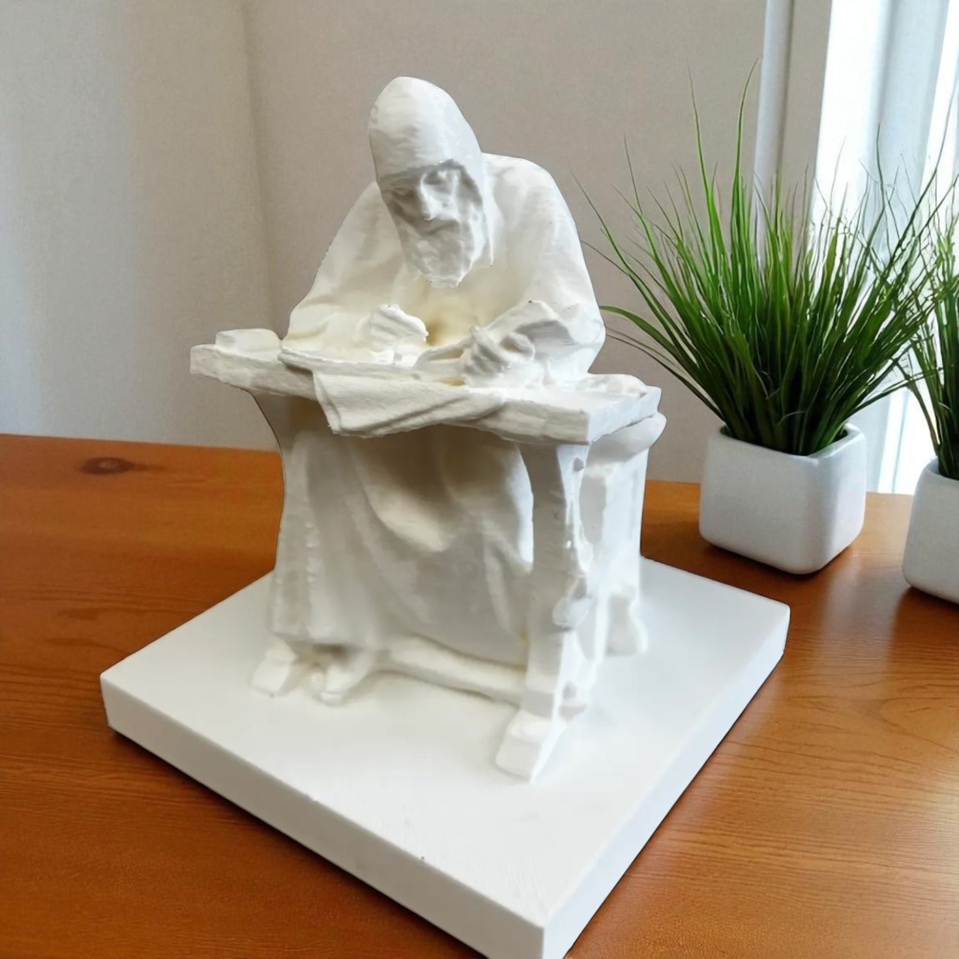 Royal Chronicler Statue an elegant statue inspired by 18th-century royal family chroniclers, capturing timeless sophistication and historical charm, perfect for classic decor and history enthusiasts.