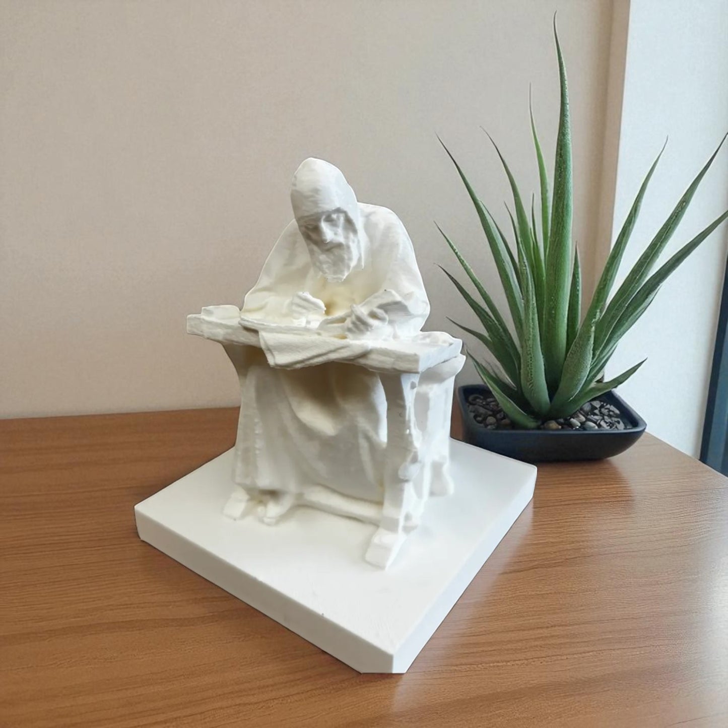 royal chronicler statue an elegant statue inspired by 18th-century royal family chroniclers, capturing timeless sophistication and historical charm, perfect for classic decor and history enthusiasts.