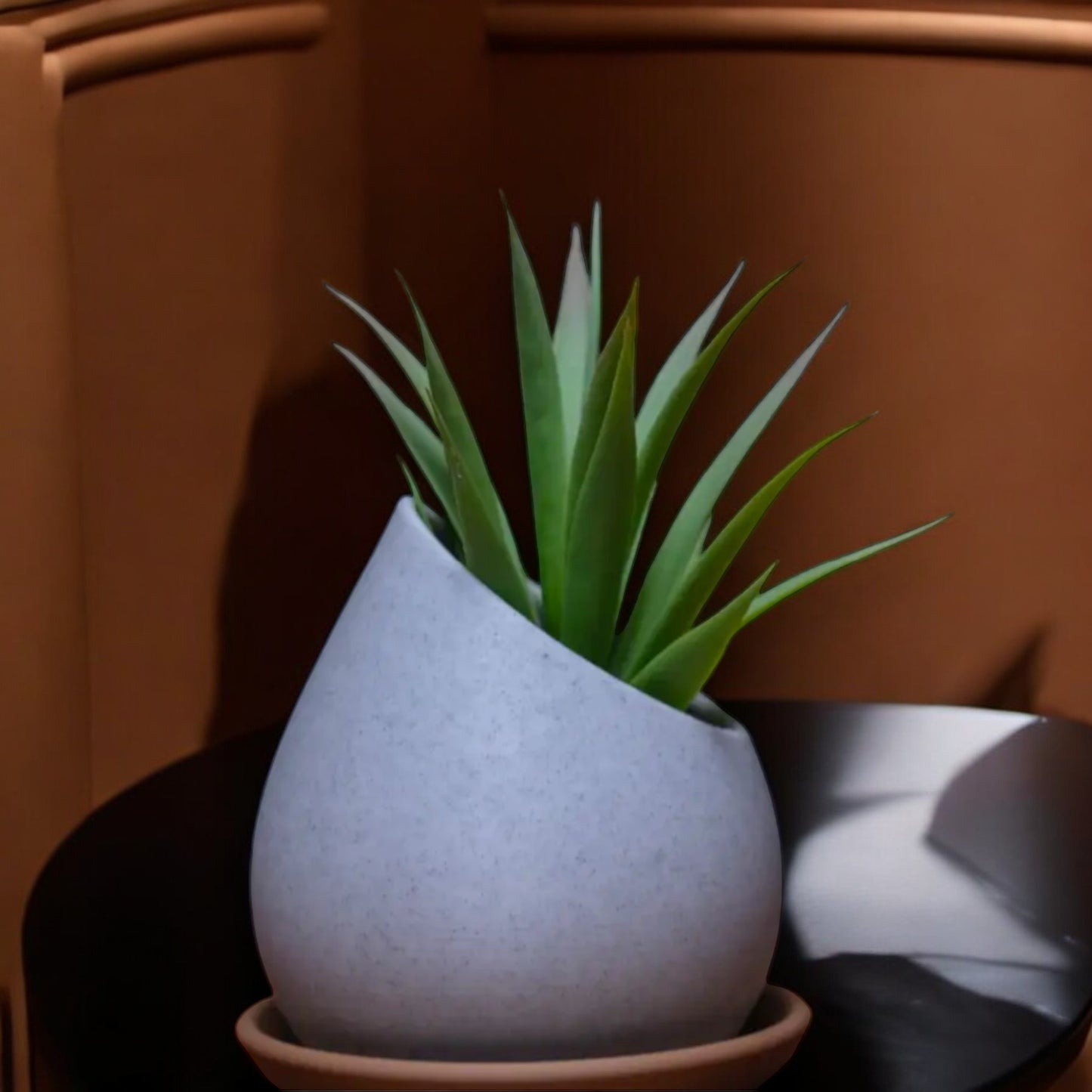 raindrop planter modern 3d printed plant pot unique water-inspired design