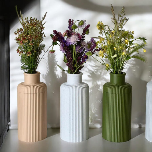 Flora Vessel  Elegant Openable Vase for Stylish Floral Arrangements and Home Decor