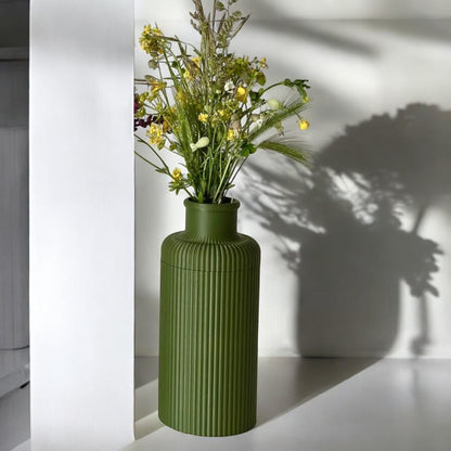 Flora Vessel  Elegant Openable Vase for Stylish Floral Arrangements and Home Decor