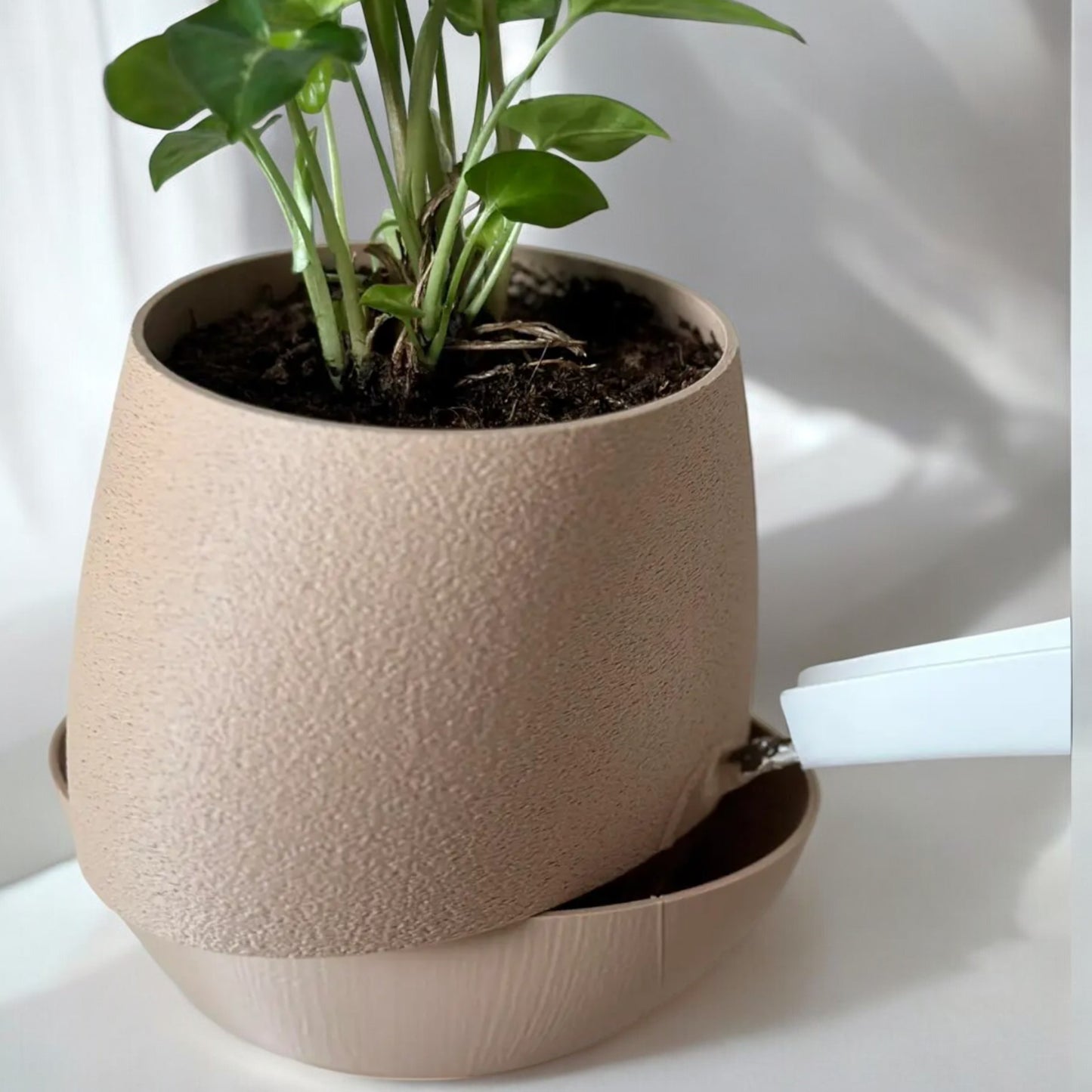 hydro pot advanced self-watering planter for effortless plant care and growth