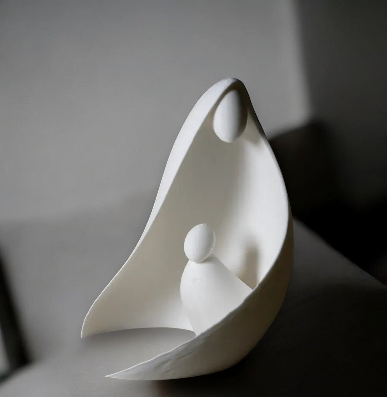 endless bond statue beautiful 3d printed tribute to a mother’s love