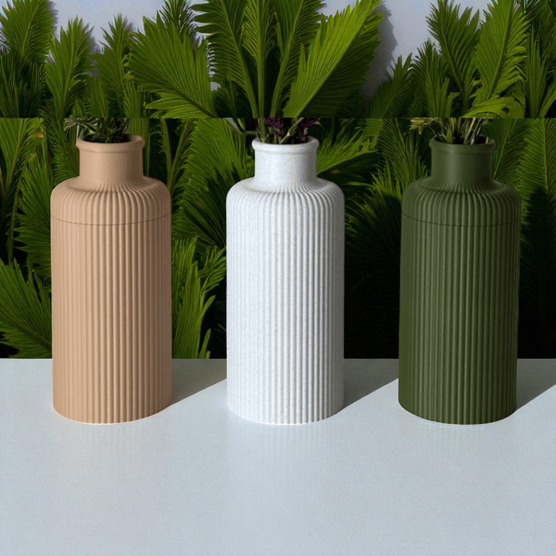 Elegant Flora Vase with a unique openable design for easy cleaning. This beautifully crafted vase combines functionality with style, perfect for showcasing fresh flowers or as a decorative piece