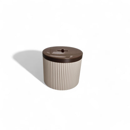 Toilet Paper Box with Lid: A stylish and functional toilet paper holder featuring a lid with an opening for easy paper dispensing, perfect for keeping your space tidy and elegant.