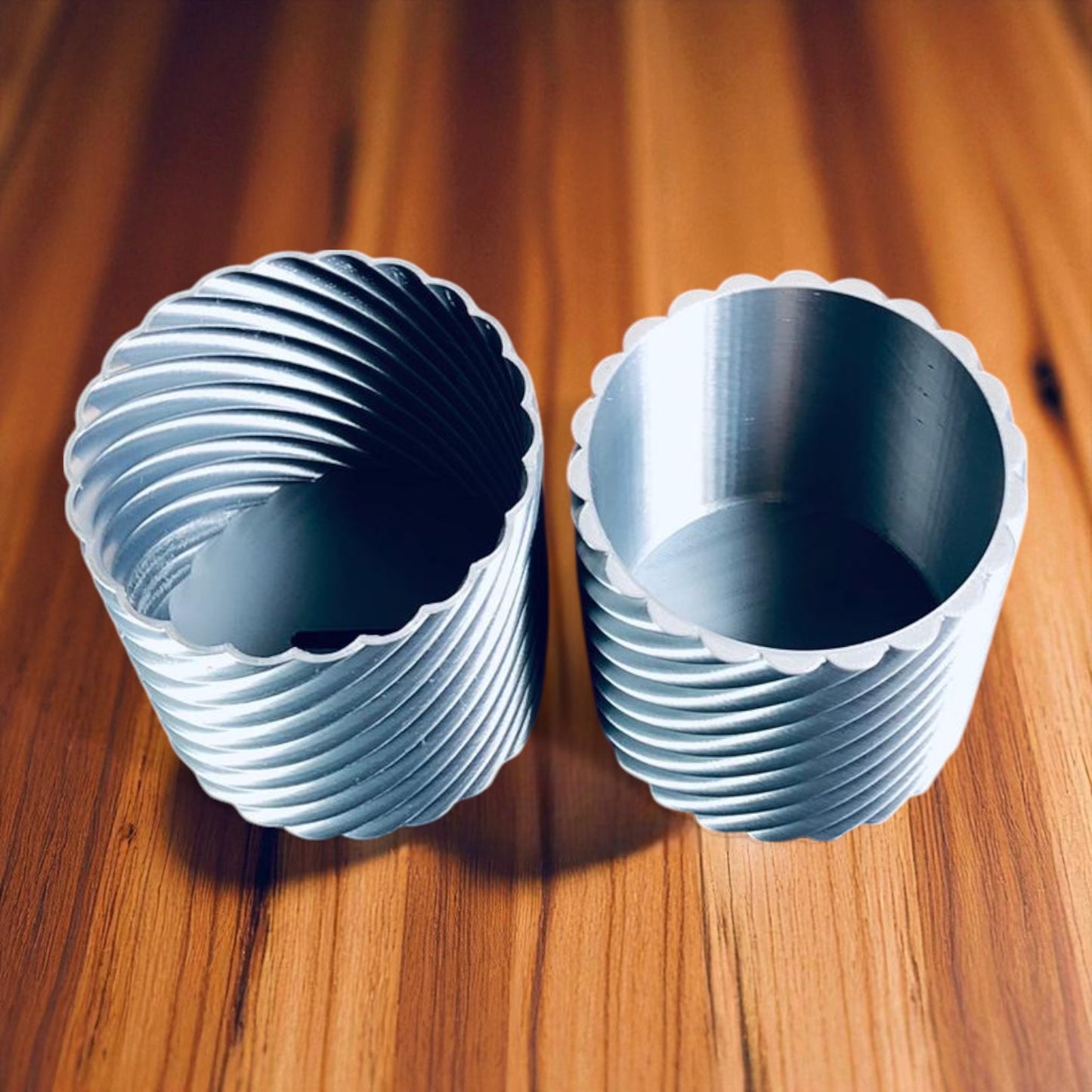 a modern spiral coin bank with a unique closing mechanism. features a sleek, minimalist design where coins drop smoothly into the bank, and the lid twists shut in a mesmerizing spiral motion. perfect for stylish and satisfying money-saving!