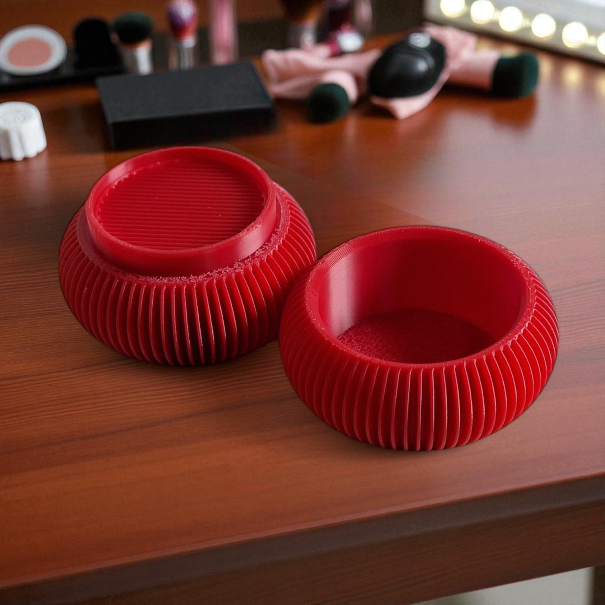 Elegant Valentine's Day jewelry box designed to hold a ring, bracelet, or necklace. Compact, cute, and perfect for gifting, with a stylish design that adds charm to any space.