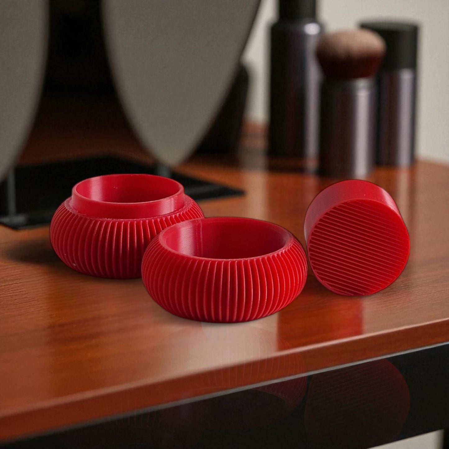 elegant valentine's day jewelry box designed to hold a ring, bracelet, or necklace. compact, cute, and perfect for gifting, with a stylish design that adds charm to any space.