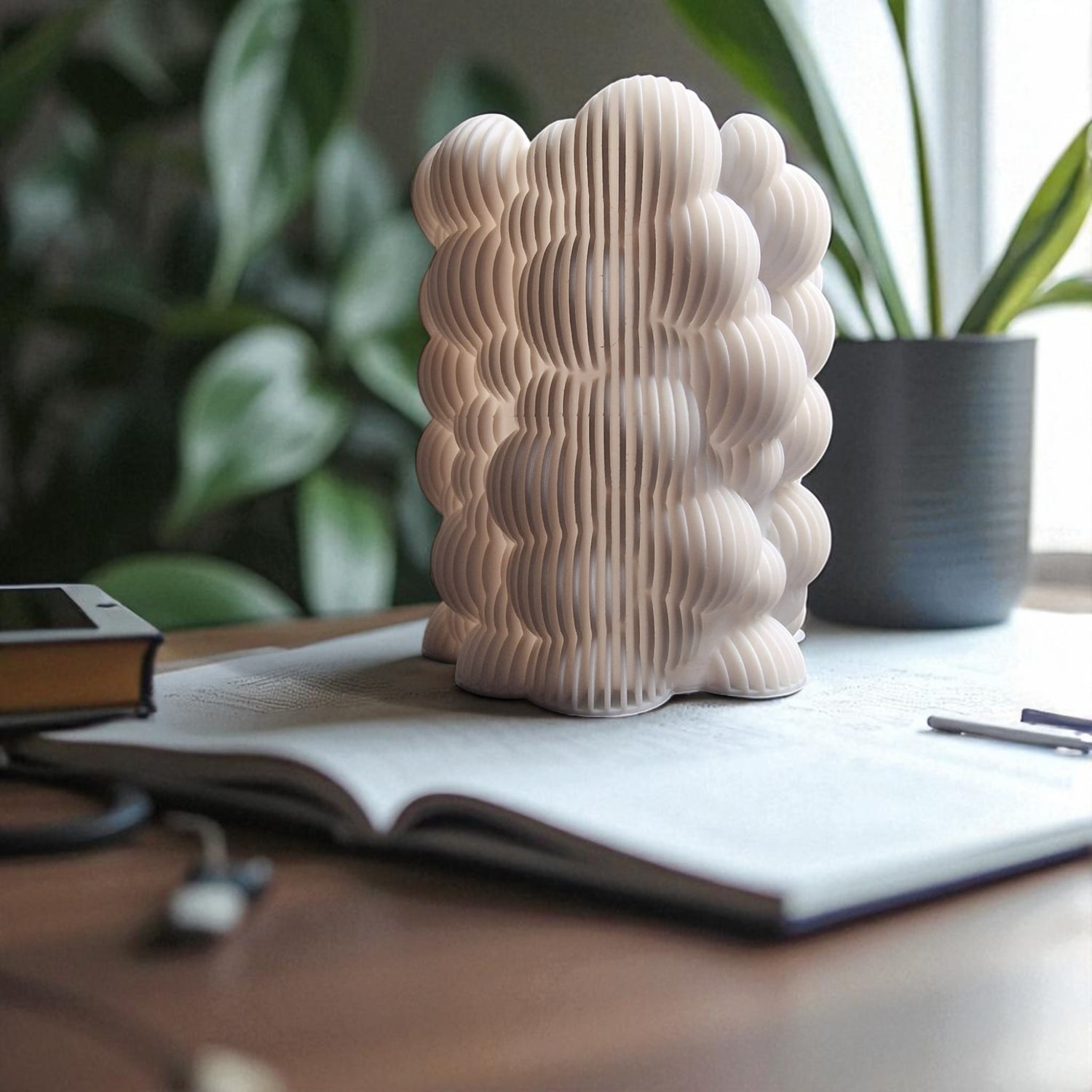 Bubbley Solid and Bubbley Lamel holders, versatile and stylish makeup brush or pen organizers with a playful bubble design, ideal for adding charm to office desks or vanity setups.