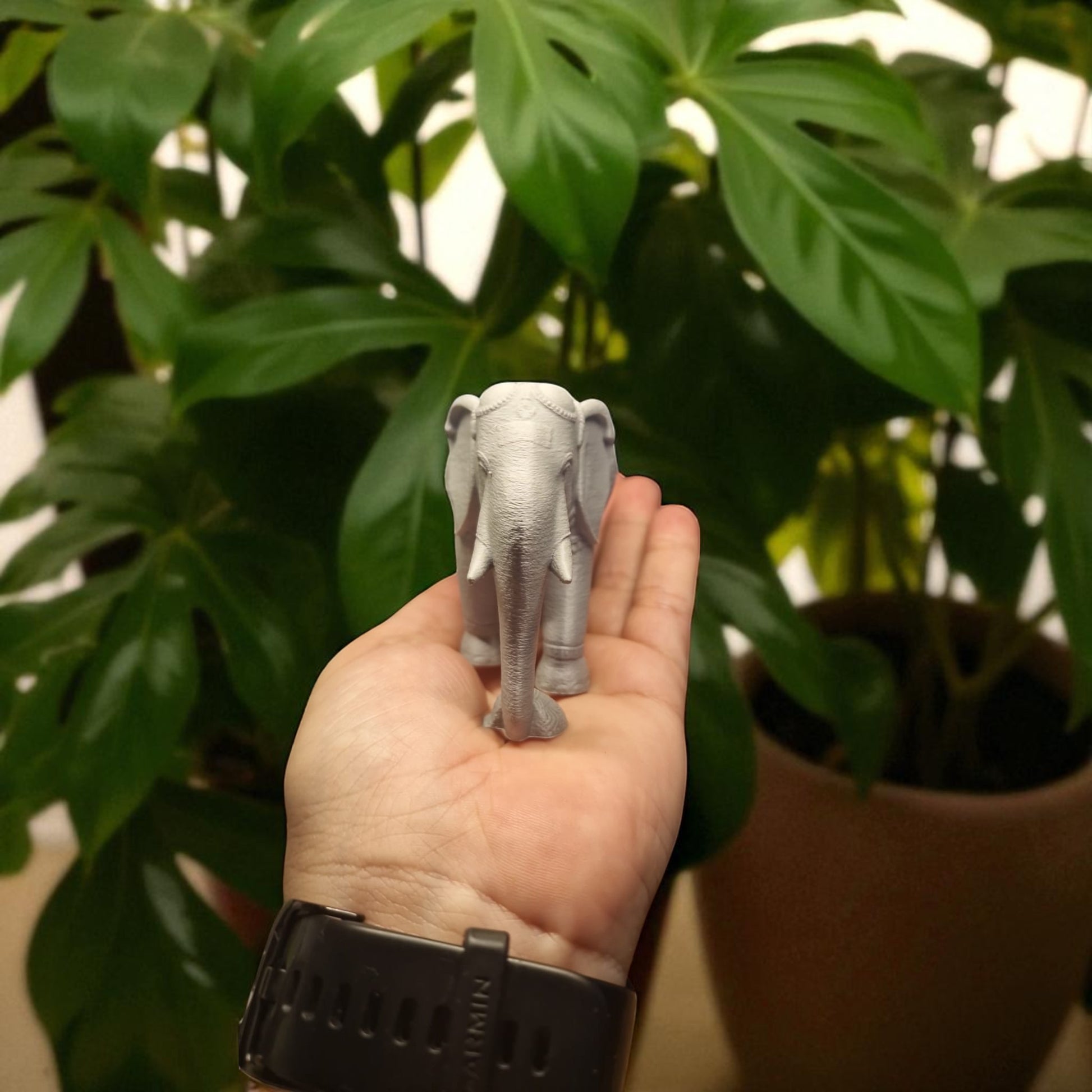 Royal Elephant Statue a beautifully crafted Indian elephant adorned with traditional decorations, inspired by Indian culture and festive celebrations, perfect for adding a touch of elegance and heritage to your decor