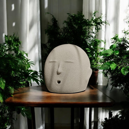 A unique head-shaped incense holder with a built-in tray for a mess-free experience. The incense stick is placed in the mouth of the head, allowing the ash to fall neatly into the tray. Perfect for meditation, relaxation, and home decor. A great gift for Mother’s Day, housewarmings, and aromatherapy lovers.